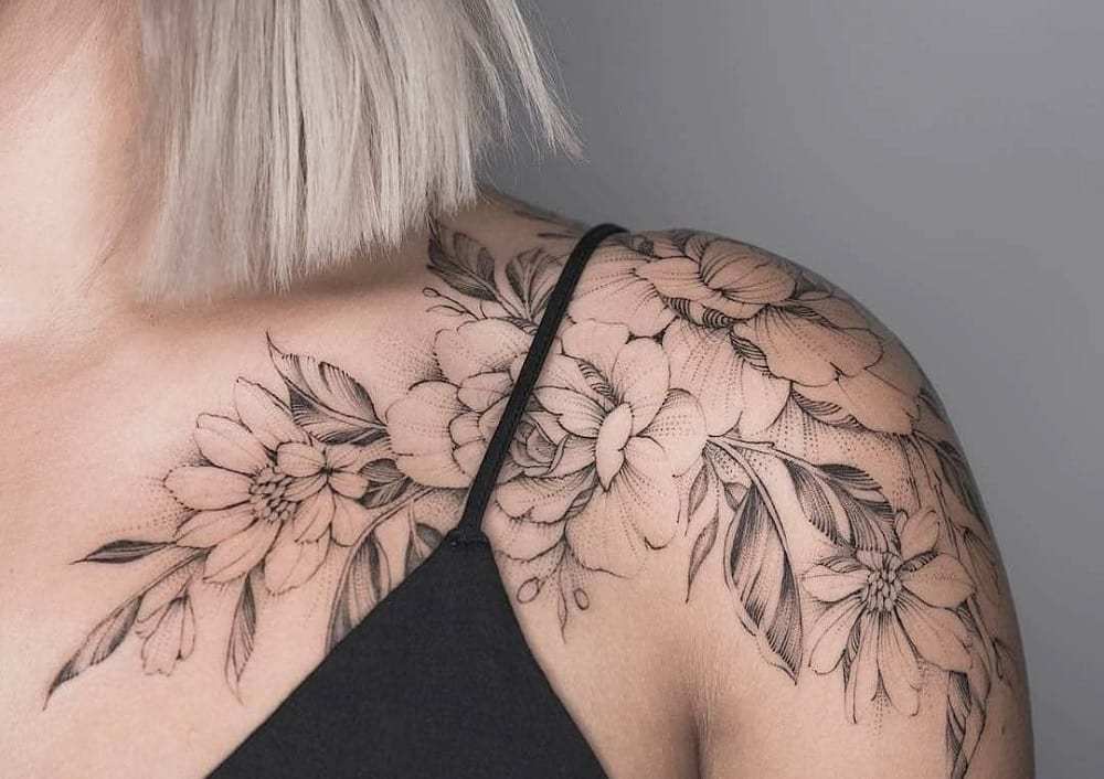 50 possibilidades de tatuagem no ombro que você pode aderir