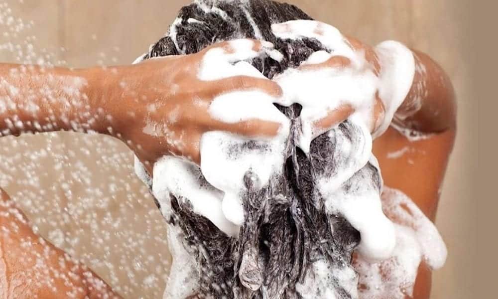 Shampoo sem sal, faz bem para o cabelo? Conheça os benefícios