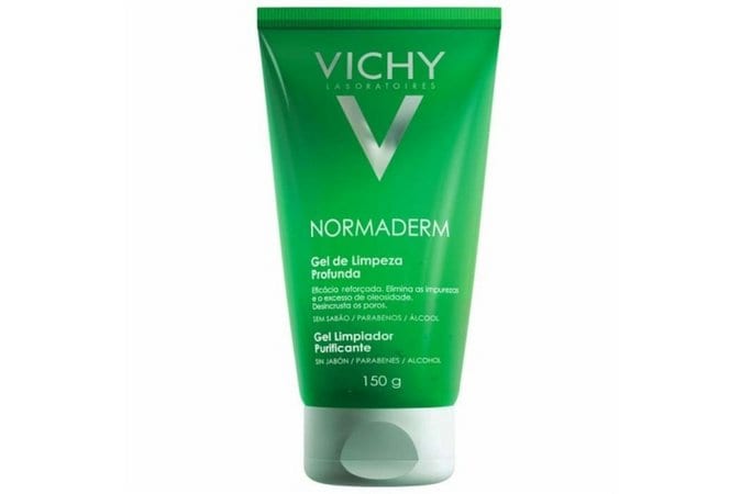 Maquiagem para pele oleosa - como usar + lista dos melhores produtos