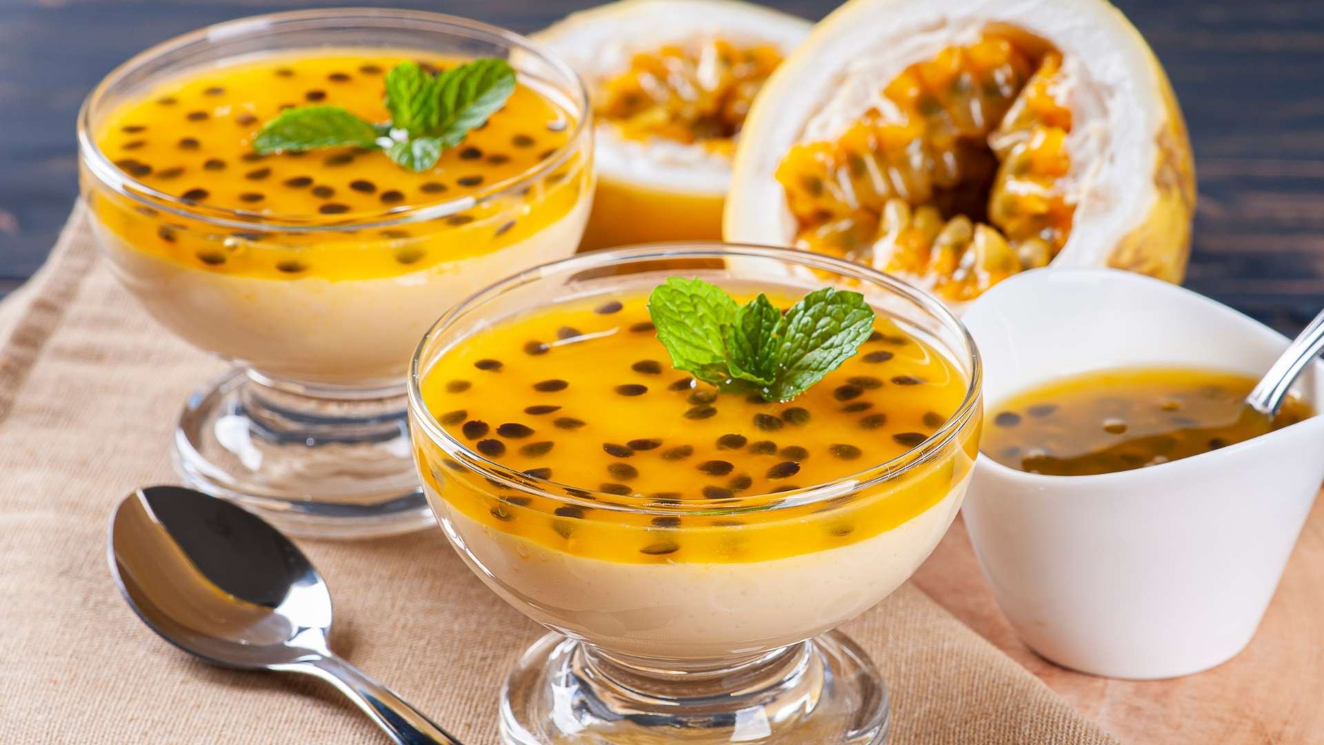 Mousse de maracujá fácil e prática