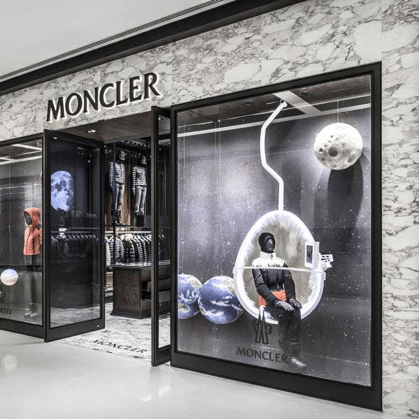 Moncler: conheça a história dessa marca esportiva de luxo